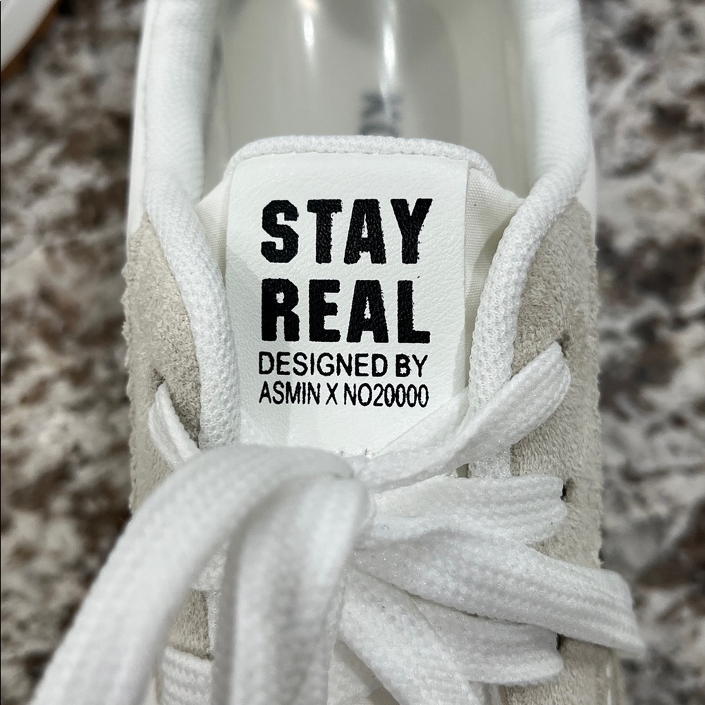 Women's White and Black Sneakers, New Without Tags - Picture 2 of 8